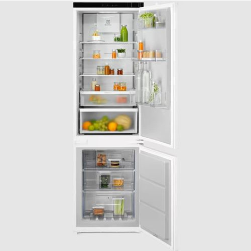 Produit EcoLine – Série 600 – Réfrigérateur Combiné Encastrable – Le bandeau Eco