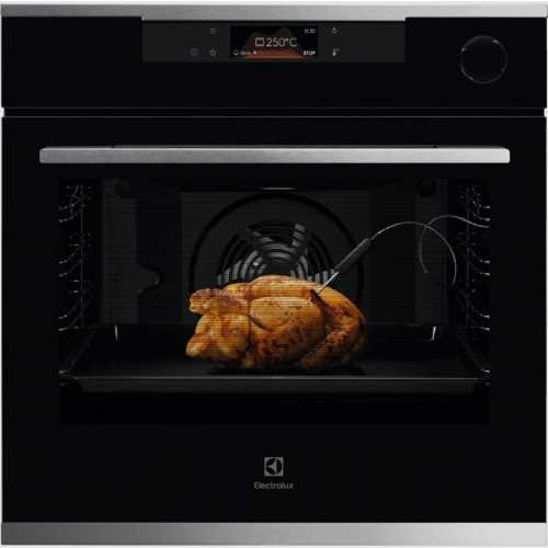 Four encastrable Série700 – Cuisson vapeur intégrée / Chaleur tournante pulsée –