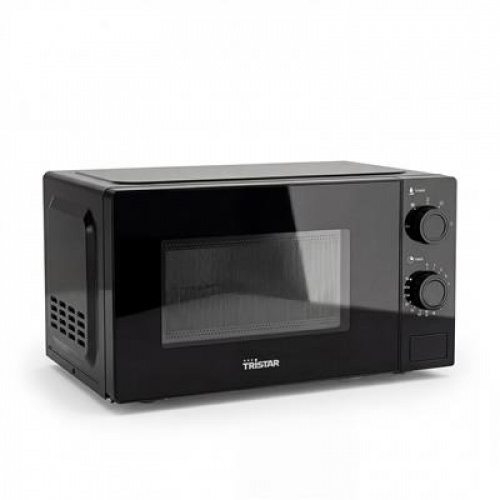 « Four micro-ondes
Capacité 20 L – 5 programmes »