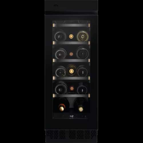 Série 7000 – Commandes : Touches sensitives – Niche 820 mm – Charnières de la po