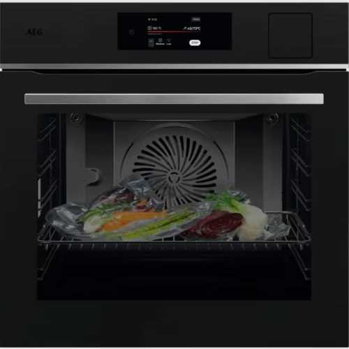Four encastrable Série 8000 – Cuisson vapeur intégrée / Chaleur tournante pulsée